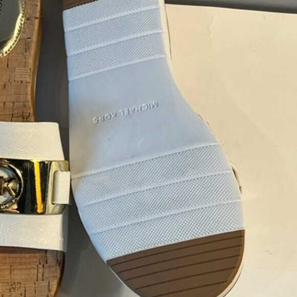 LIKE NEW MICHAEL KORS WHITE SUMMER SANDAL CORK SOLE LEATHER UPPER 8.5 - Picture 5 of 7